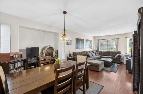 A-20736 River Road, Maple Ridge, BC - Indoor