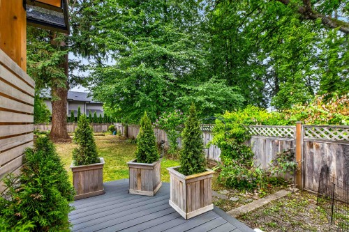A-20736 River Road, Maple Ridge, BC - Outdoor With Deck Patio Veranda