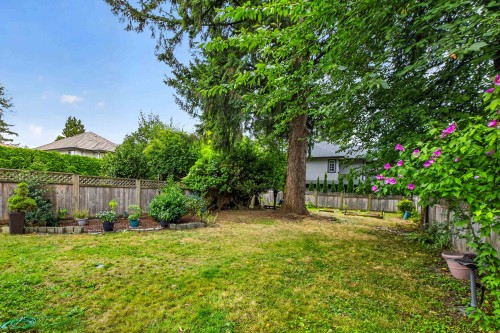A-20736 River Road, Maple Ridge, BC - Outdoor