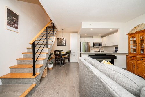 1261 Richards Street, Vancouver, BC - Indoor
