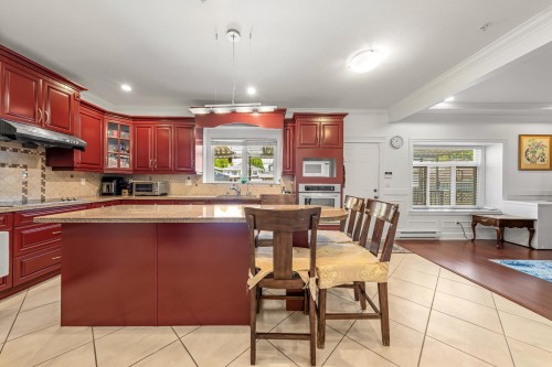 3557 47Th Avenue E, Vancouver, BC - Indoor