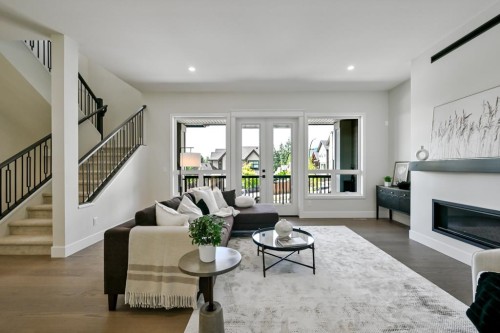 1527 Dayton Street, Coquitlam, BC - Indoor Photo Showing Living Room With Fireplace