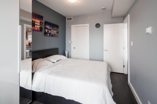 1509-1618 Quebec Street, Vancouver, BC - Indoor Photo Showing Bedroom