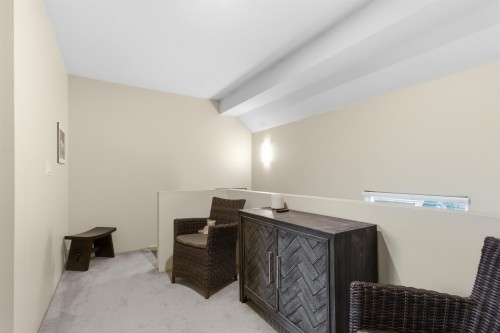 14-2736 Atlin Place, Coquitlam, BC - Indoor Photo Showing Other Room