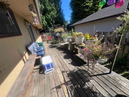 21584 122Nd Avenue, Maple Ridge, BC - Outdoor With Deck Patio Veranda