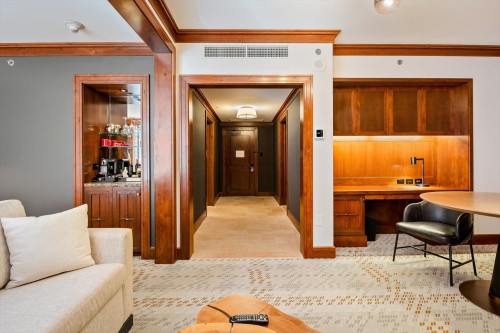 518-4591 Blackcomb Way, Whistler, BC - Indoor