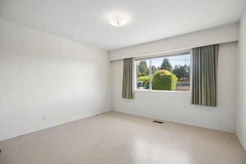 1768 Ottawa Place, West Vancouver, BC - Indoor Photo Showing Other Room