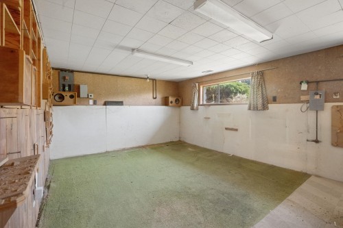 1768 Ottawa Place, West Vancouver, BC - Indoor