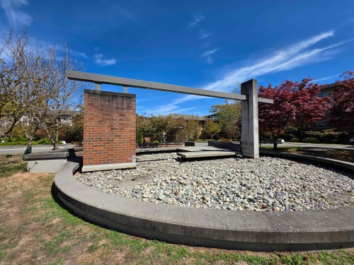 312-9299 Tomicki Avenue, Richmond, BC - Outdoor