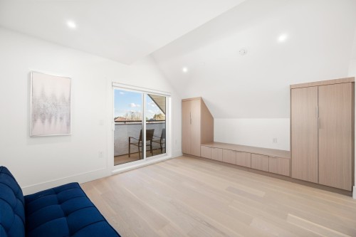 6307 Chester Street, Vancouver, BC - Indoor