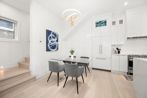 6307 Chester Street, Vancouver, BC - Indoor
