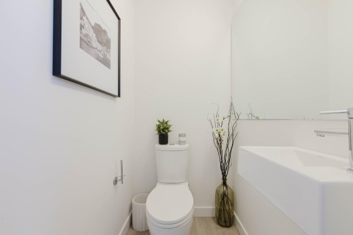40-4375 Cormorant Way, Tsawwassen, BC - Indoor Photo Showing Bathroom