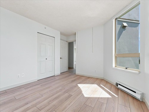 702-328 Clarkson Street, New Westminster, BC - Indoor Photo Showing Other Room