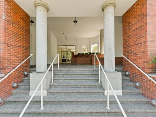 702-328 Clarkson Street, New Westminster, BC - Indoor Photo Showing Other Room