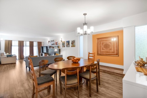 815 29Th Street E, North Vancouver, BC - Indoor Photo Showing Dining Room