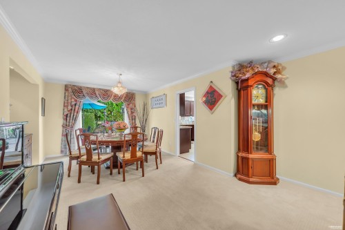 3898 Fromme Road, North Vancouver, BC - Indoor Photo Showing Dining Room
