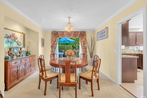 3898 Fromme Road, North Vancouver, BC - Indoor Photo Showing Dining Room