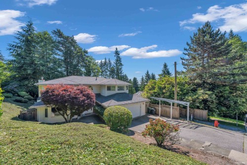 3898 Fromme Road, North Vancouver, BC - Outdoor