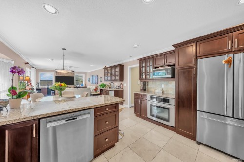 3898 Fromme Road, North Vancouver, BC - Indoor Photo Showing Kitchen
