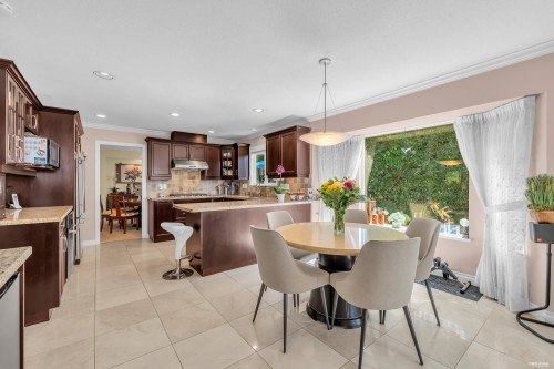 3898 Fromme Road, North Vancouver, BC - Indoor Photo Showing Dining Room