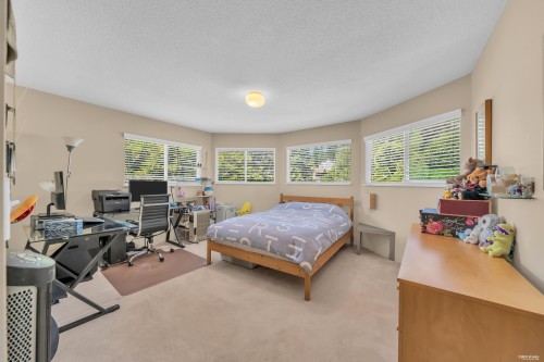 3898 Fromme Road, North Vancouver, BC - Indoor Photo Showing Bedroom
