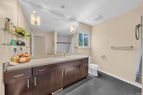 3898 Fromme Road, North Vancouver, BC - Indoor Photo Showing Bathroom