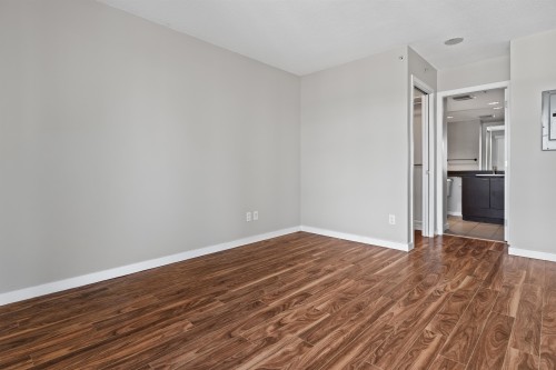 1408-39 Sixth Street, New Westminster, BC - Indoor Photo Showing Other Room