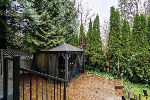 2525 Norcrest Court, Burnaby, BC - Outdoor