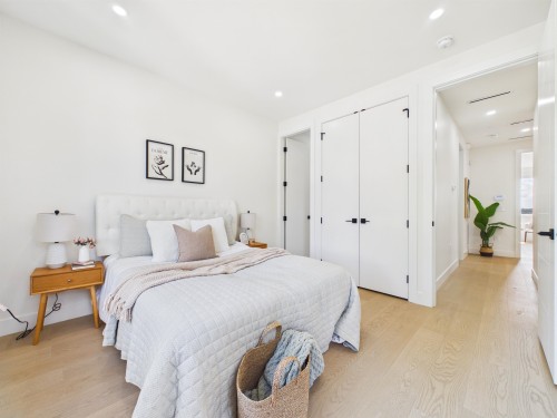 2-6512 Grant Street, Burnaby, BC - Indoor Photo Showing Bedroom