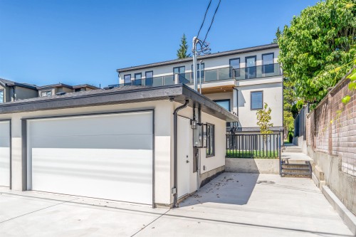 2-6512 Grant Street, Burnaby, BC - Outdoor