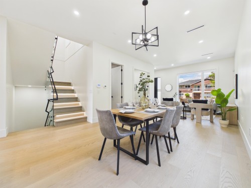 2-6512 Grant Street, Burnaby, BC - Indoor Photo Showing Dining Room
