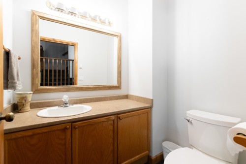 6979 Sechelt Inlet Road, Sechelt, BC - Indoor Photo Showing Bathroom