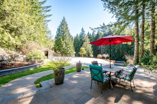 6979 Sechelt Inlet Road, Sechelt, BC - Outdoor