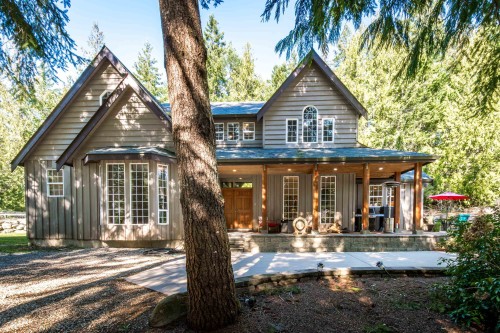 6979 Sechelt Inlet Road, Sechelt, BC - Outdoor With Deck Patio Veranda