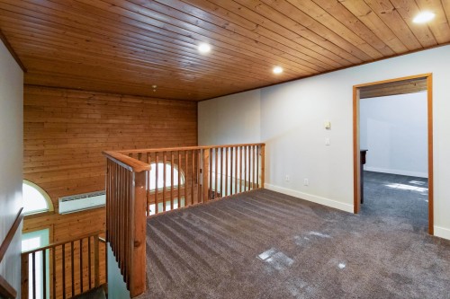 6979 Sechelt Inlet Road, Sechelt, BC - Indoor Photo Showing Other Room