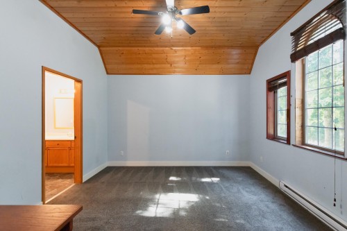 6979 Sechelt Inlet Road, Sechelt, BC - Indoor Photo Showing Other Room