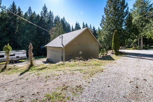 6979 Sechelt Inlet Road, Sechelt, BC - Outdoor