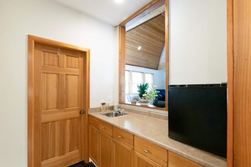 6979 Sechelt Inlet Road, Sechelt, BC - Indoor Photo Showing Other Room