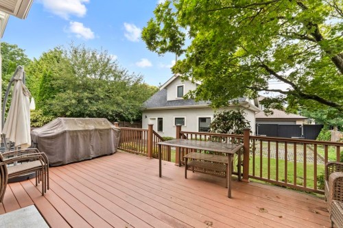 4077 13Th Avenue W, Vancouver, BC - Outdoor
