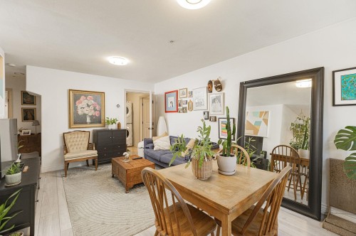 3529 Gladstone Street, Vancouver, BC - Indoor