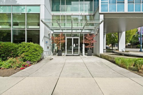 601-7371 Westminster Highway, Richmond, BC - Outdoor With Balcony