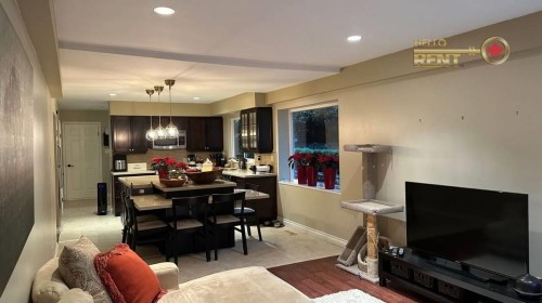 551 St Andrews Road, West Vancouver, BC - Indoor Photo Showing Other Room