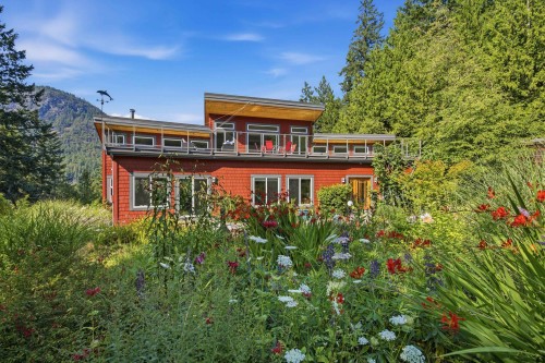 12899 Sunshine Coast Highway, Madeira Park, BC - Outdoor