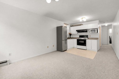 2038 26Th Avenue E, Vancouver, BC - Indoor Photo Showing Kitchen