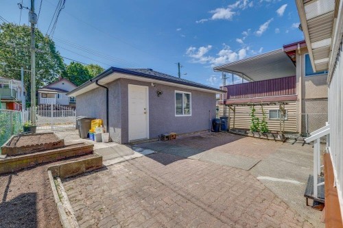 2038 26Th Avenue E, Vancouver, BC - Outdoor With Exterior