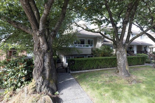 7-249 4Th Street E, North Vancouver, BC - Outdoor With Deck Patio Veranda