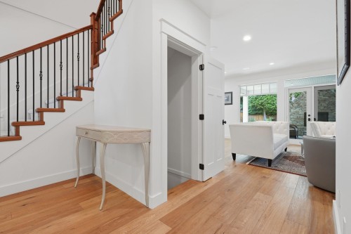 5116 1A Avenue, Delta, BC - Indoor Photo Showing Other Room