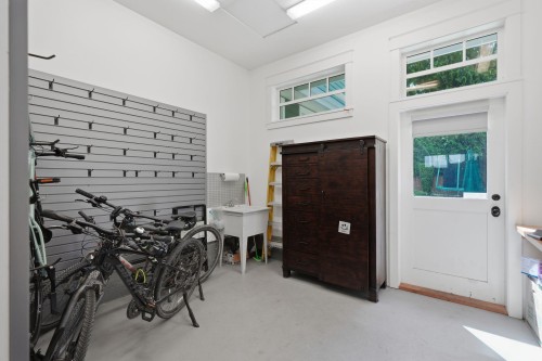 5116 1A Avenue, Delta, BC - Indoor Photo Showing Other Room