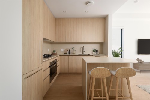 2407 Grandview Highway N, Vancouver, BC - Indoor Photo Showing Kitchen