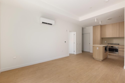 2407 Grandview Highway N, Vancouver, BC - Indoor
